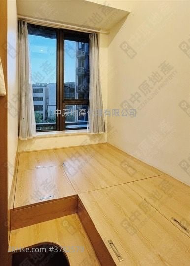 Wetland Seasons Park Sell 2 Bedrooms 423 ft²