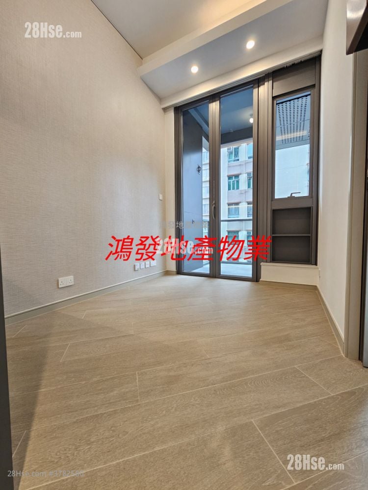 晓柏峰 租盘 1 房 , 1 浴室 240 平方尺