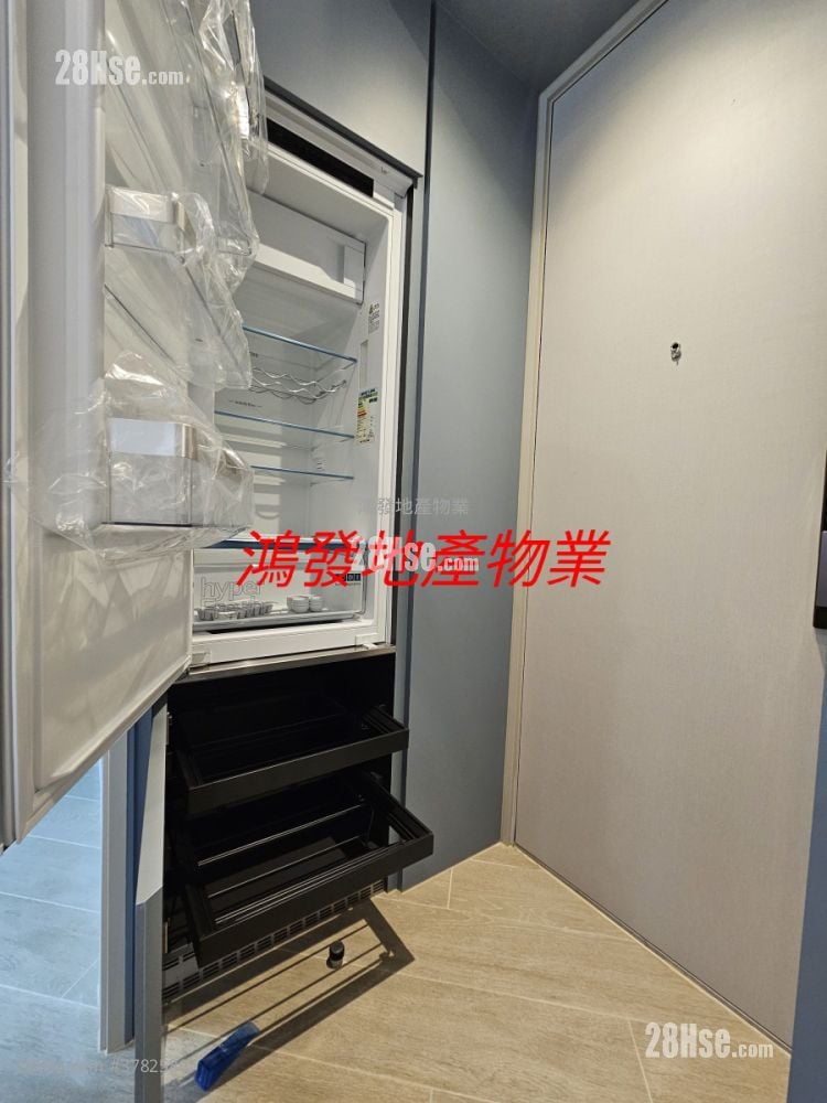 晓柏峰 租盘 1 房 , 1 浴室 240 平方尺