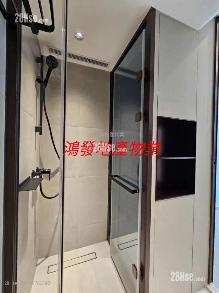 晓柏峰 租盘 1 房 , 1 浴室 240 平方尺