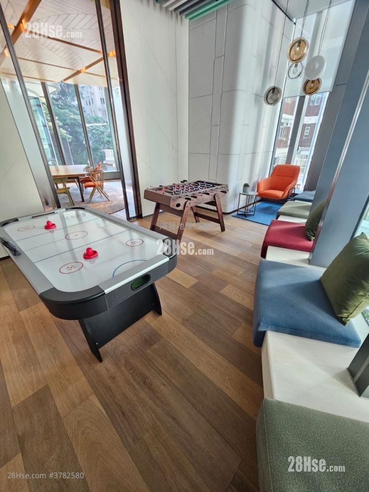 晓柏峰 租盘 1 房 , 1 浴室 240 平方尺