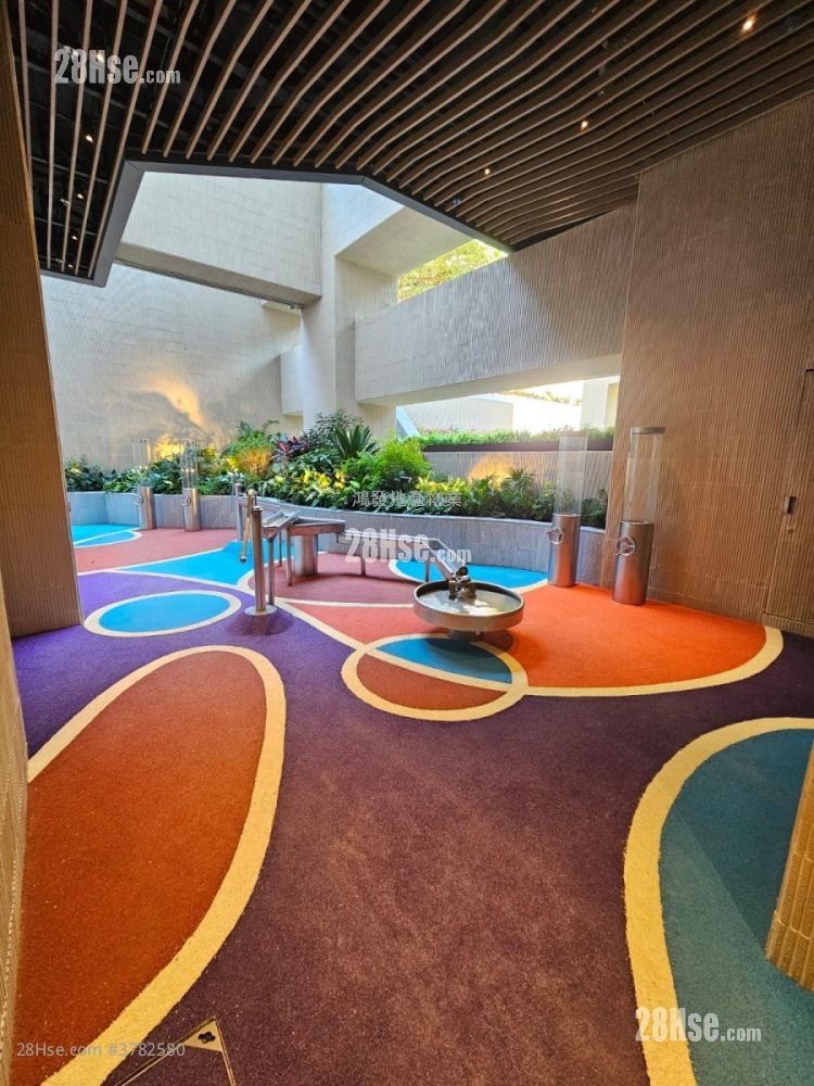 晓柏峰 租盘 1 房 , 1 浴室 240 平方尺