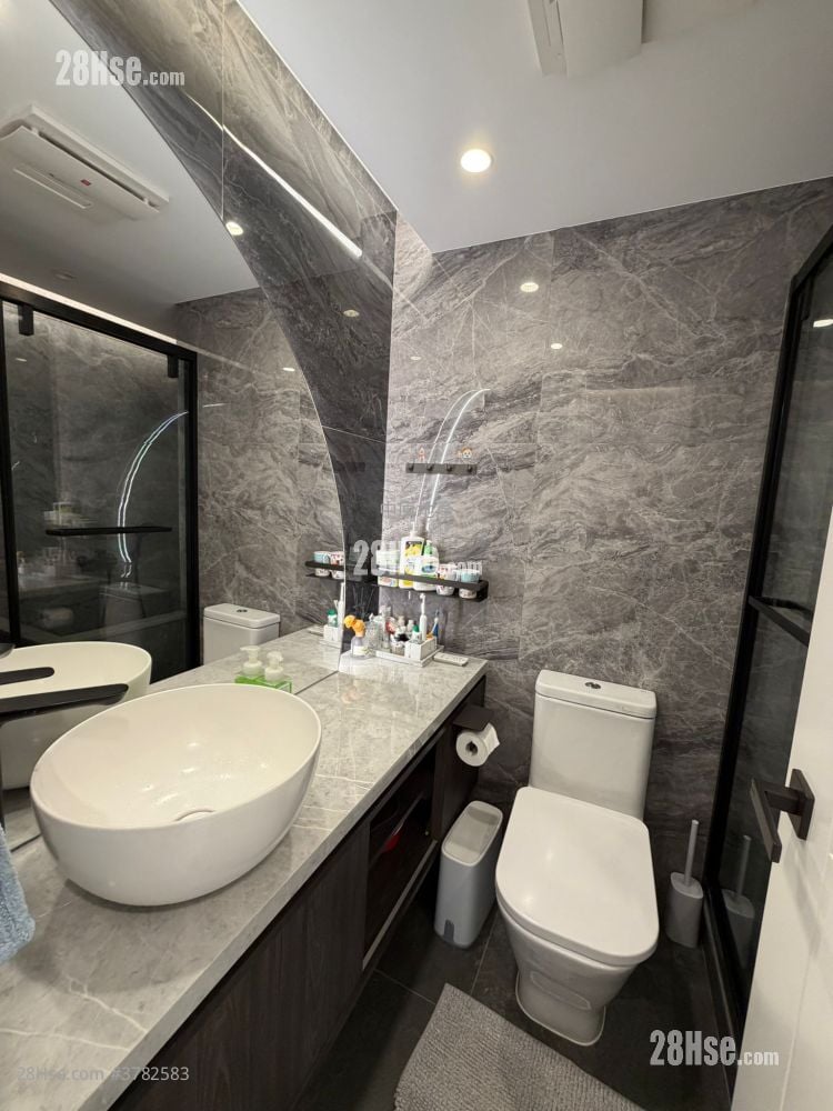 Grand Promenade Sell 3 Bedrooms , 2 Bathrooms 1,129 ft²