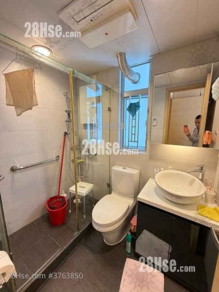 Whampoa Garden Sell 3 Bedrooms 639 ft²
