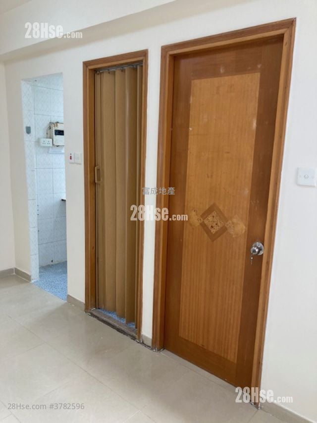 Healey Building Rental 1 Bedroom , 1 Bathroom 226 ft²