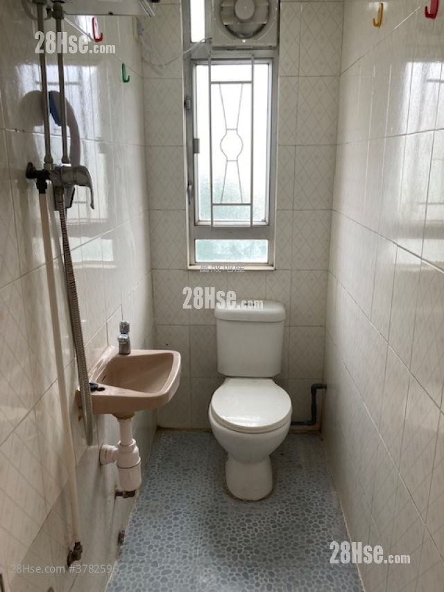 Healey Building Rental 1 Bedroom , 1 Bathroom 226 ft²