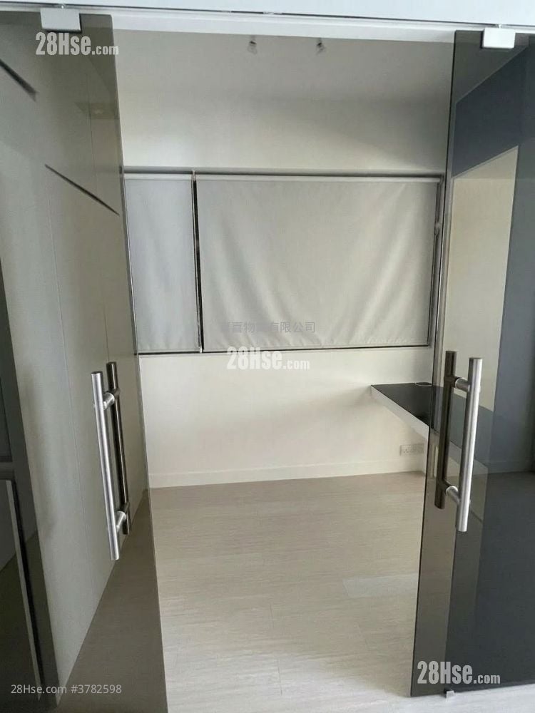 单幢楼房 租盘 2 房 , 1 浴室 465 平方尺