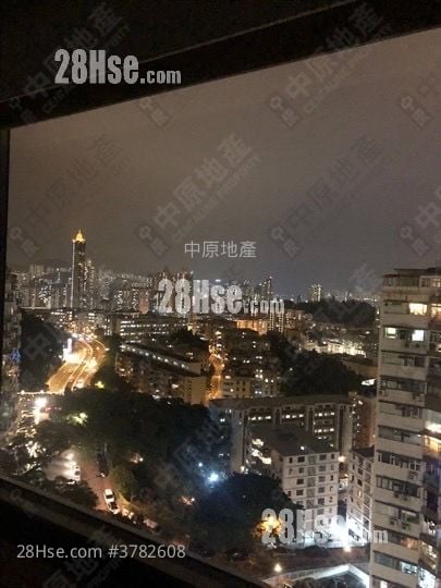 Beverley Heights Sell 1,058 ft²