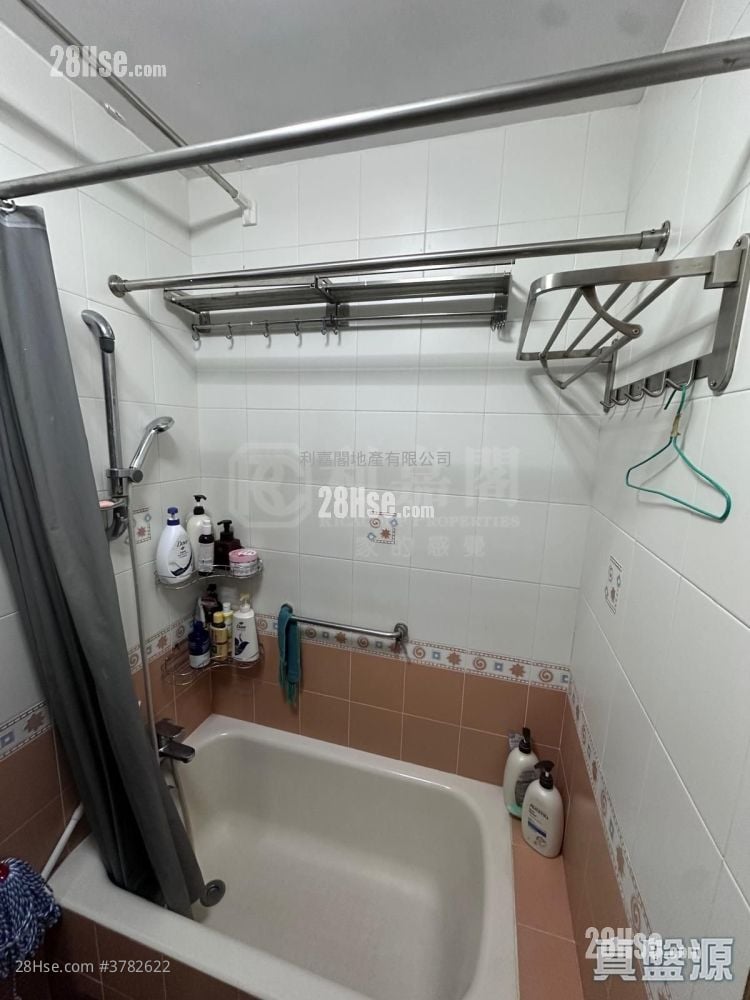 Tin Chung Court Sell 426 ft²