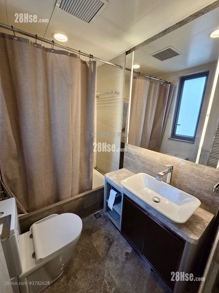 Sea To Sky Rental 478 ft²