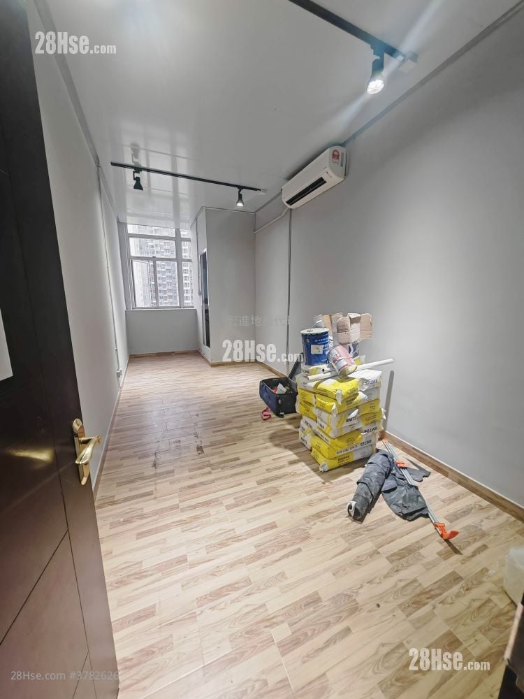 华利工业大厦 租盘 1 厕所