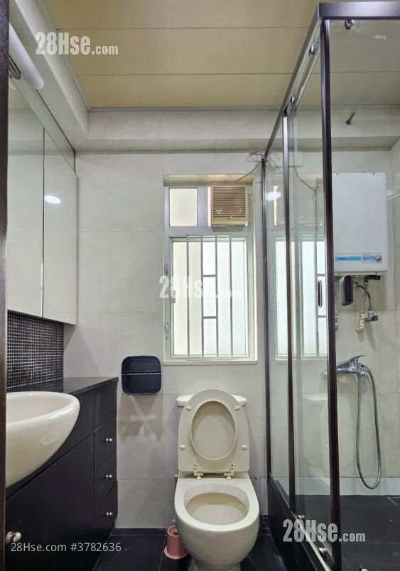 荃景花园 售盘 3 房 , 1 浴室 495 平方尺