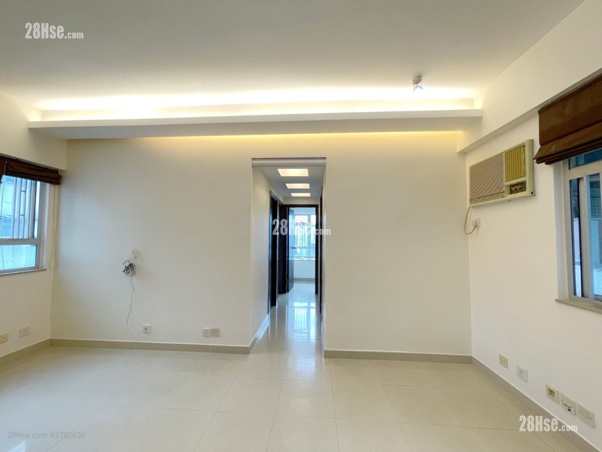 荃景花园 售盘 3 房 , 1 浴室 495 平方尺