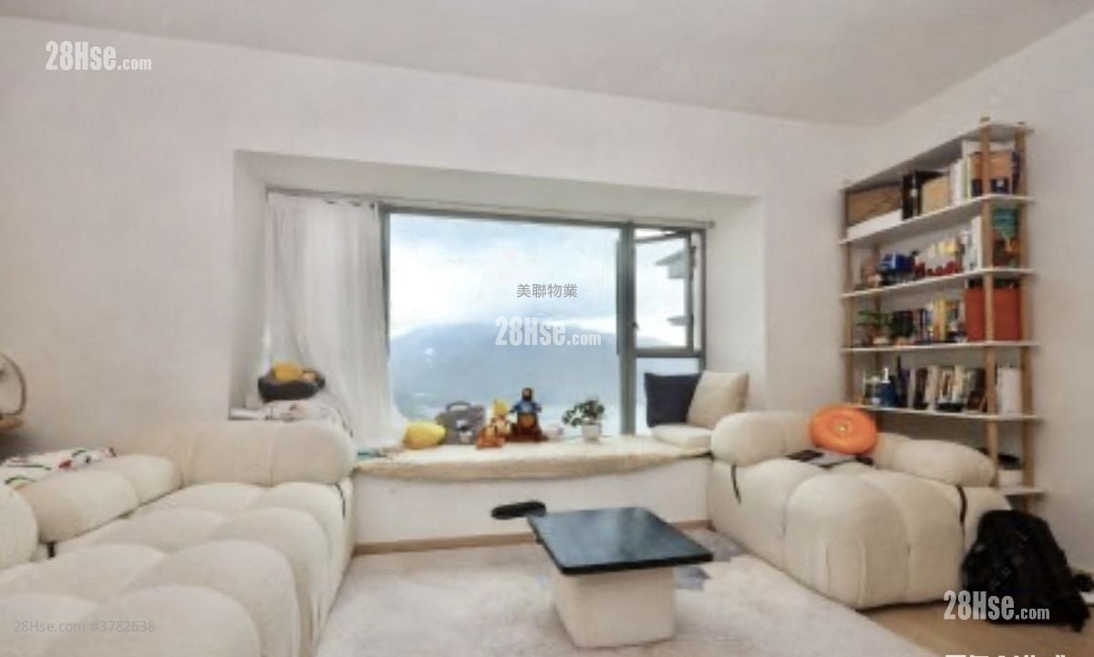 Seaview Crescent Sell 2 Bedrooms 541 ft²