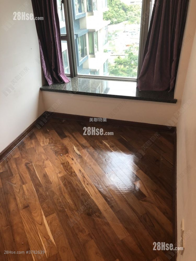 Tseung Kwan O Plaza Sell 2 Bedrooms 459 ft²