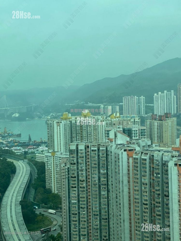 Tierra Verde Sell 3 Bedrooms , 2 Bathrooms 639 ft²