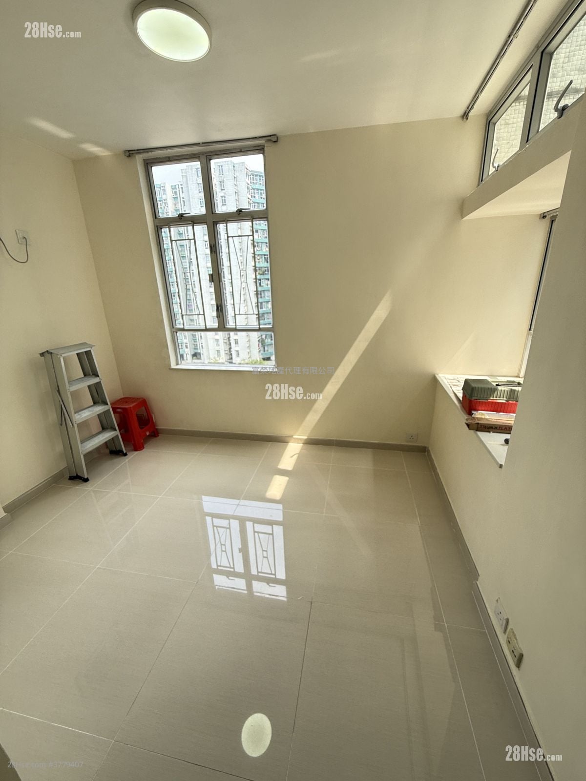 Whampoa Garden Rental 3 Bedrooms , 2 Bathrooms 639 ft²