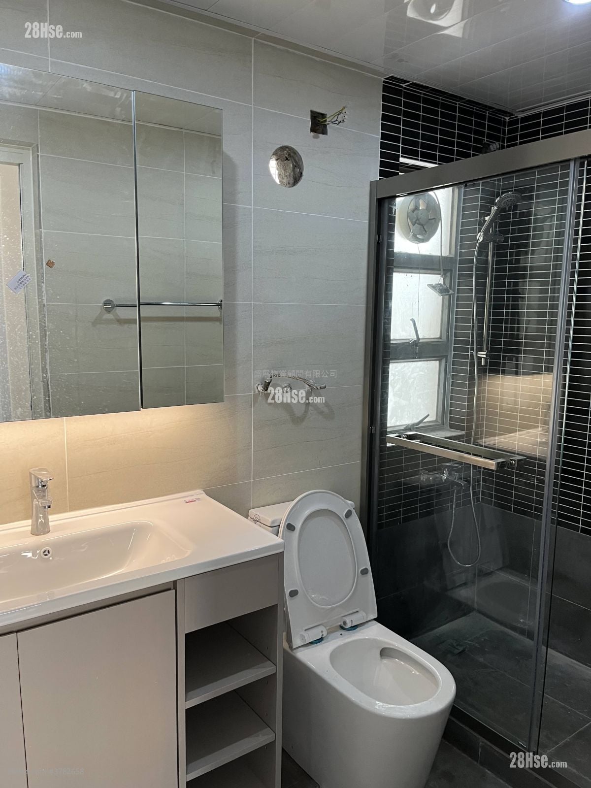 Kingswood Villas Rental 547 ft²