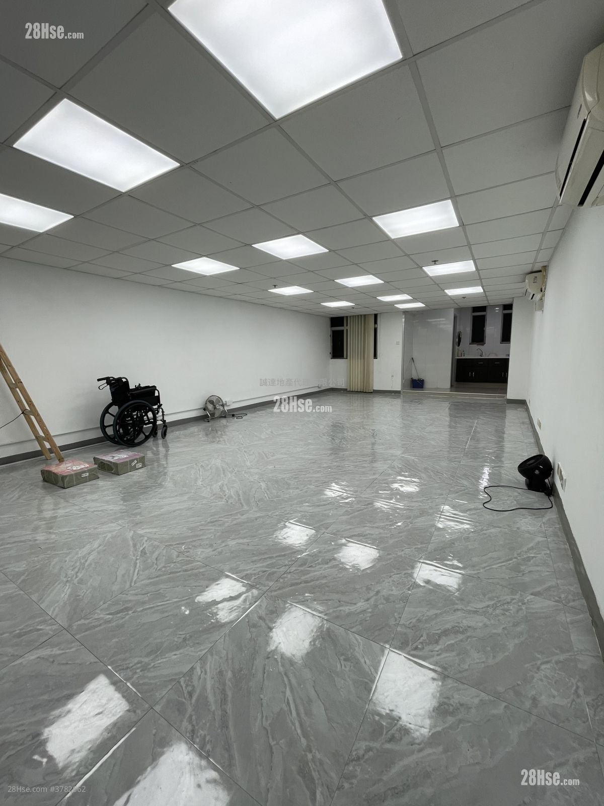 Mai Hing Industrial Building Rental