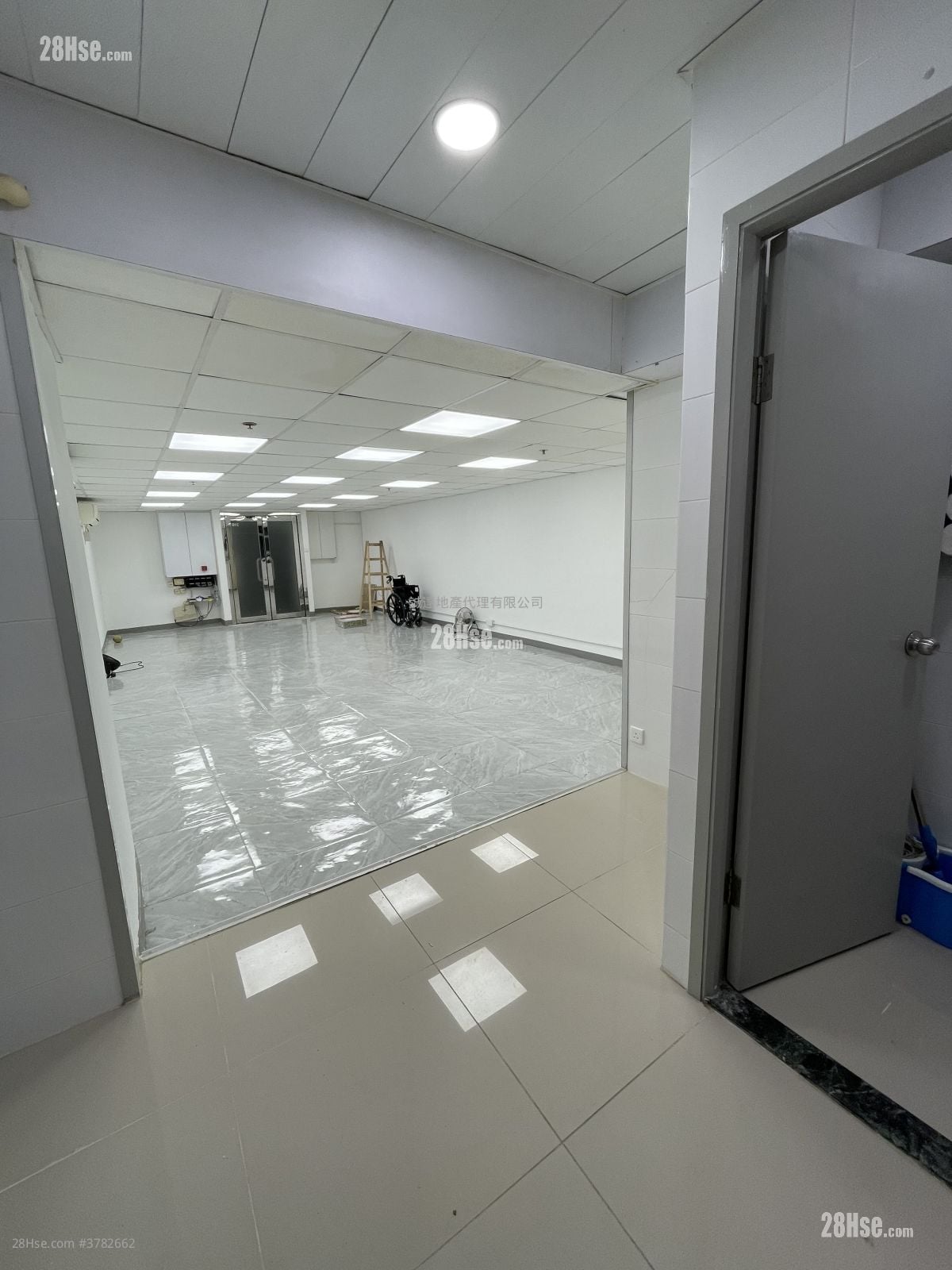 Mai Hing Industrial Building Rental