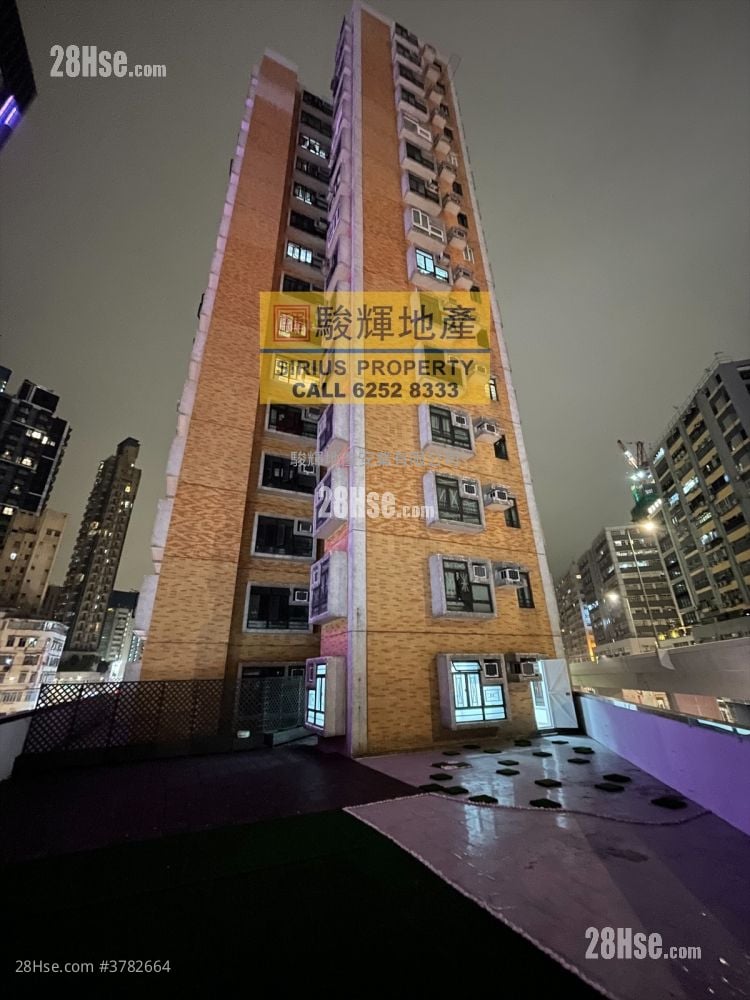 荣富大厦 租盘 374 平方尺