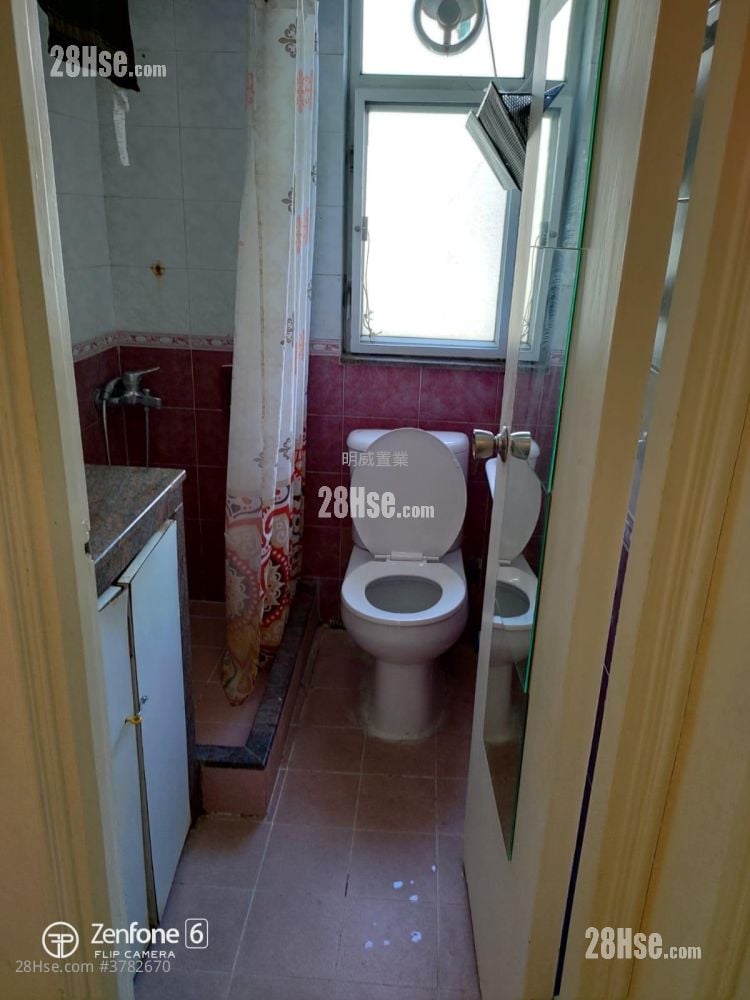 威发大厦 租盘 2 房 298 平方尺