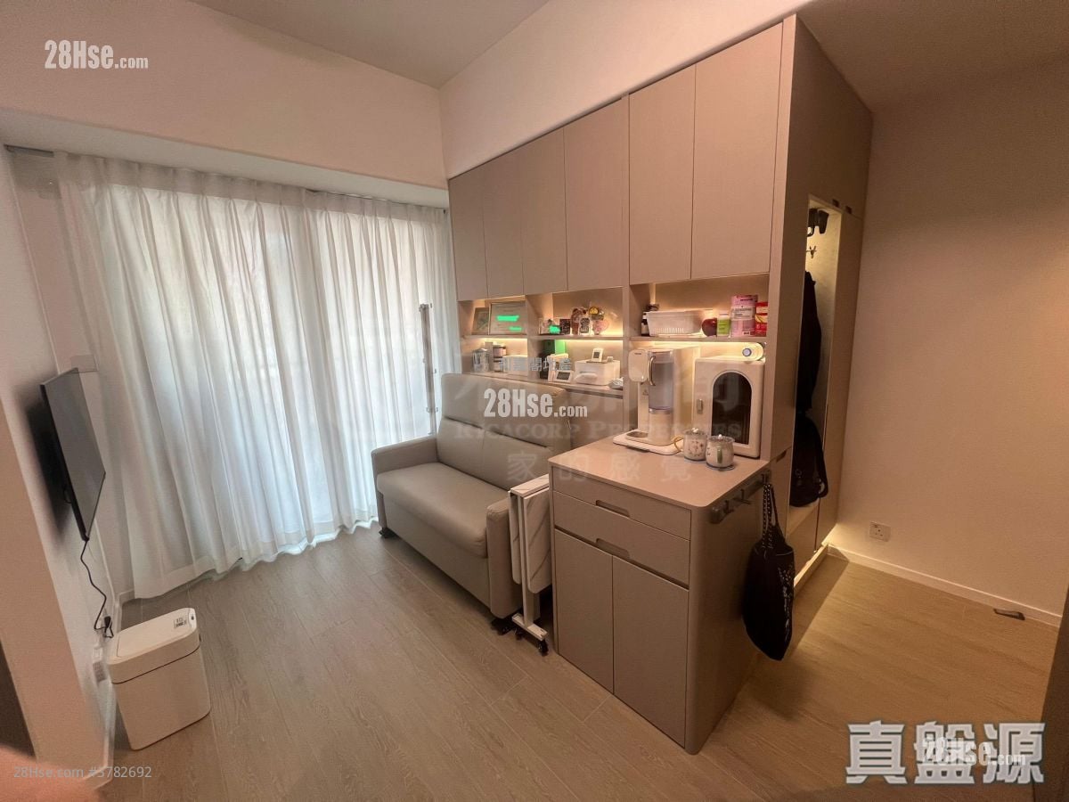 Phoenext Sell 2 Bedrooms , 1 Bathroom 356 ft²