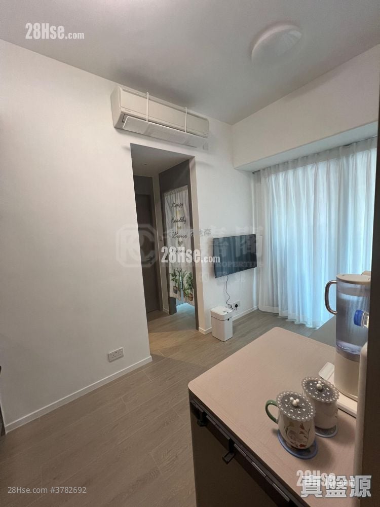 Phoenext Sell 2 Bedrooms , 1 Bathroom 356 ft²