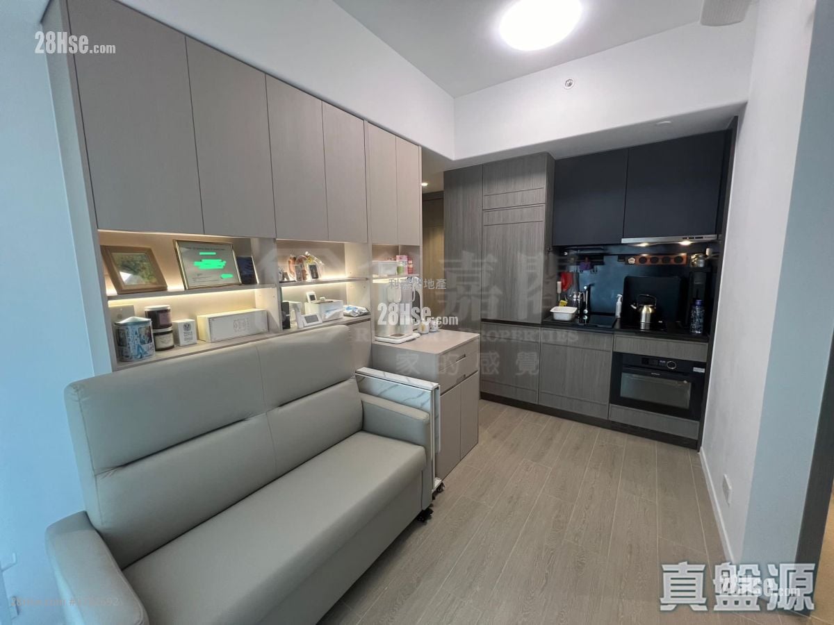 Phoenext Sell 2 Bedrooms , 1 Bathroom 356 ft²