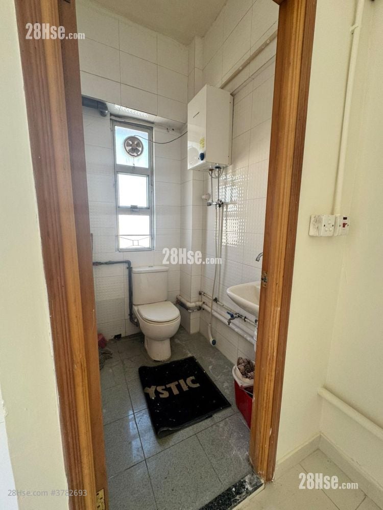 Mai Hing Industrial Building Rental 1 Bedroom , 1 Toilet