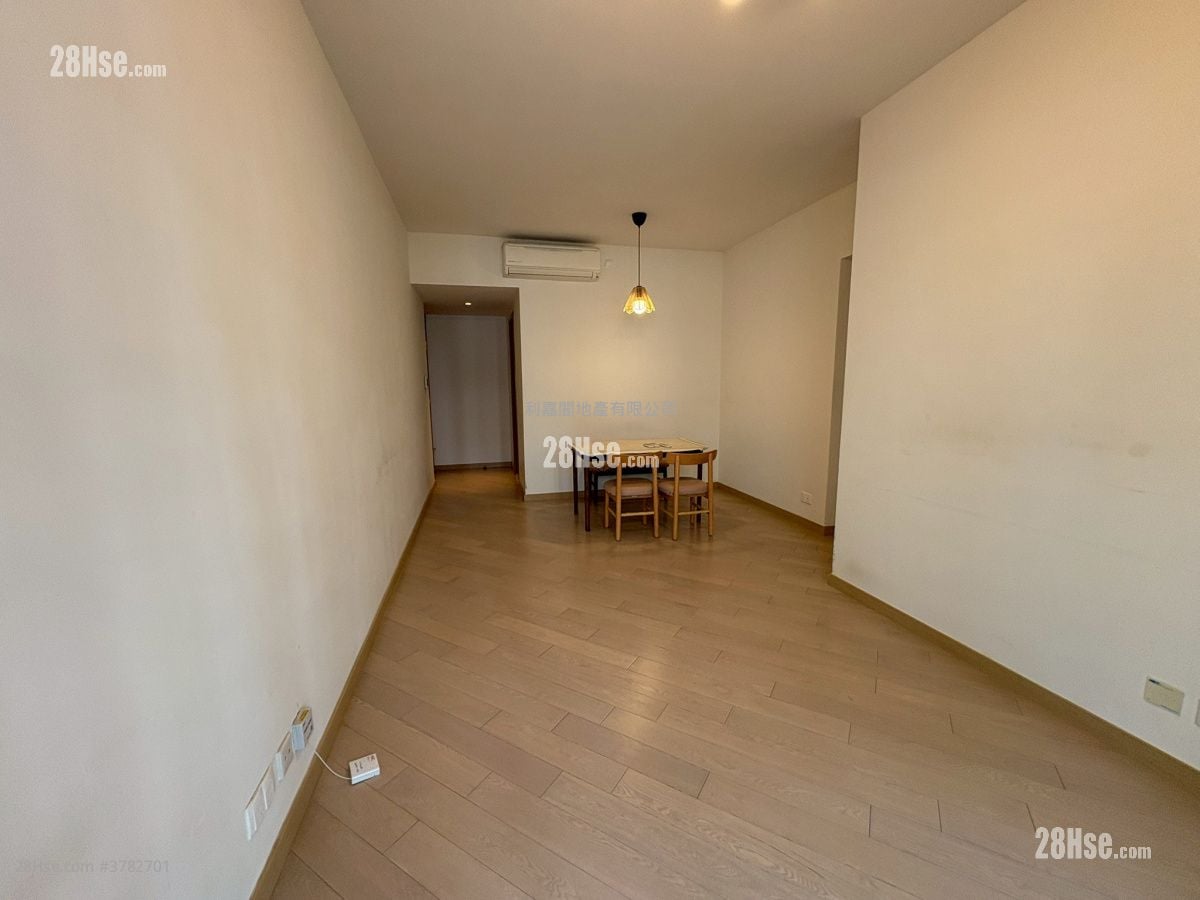 Park Yoho Rental 561 ft²