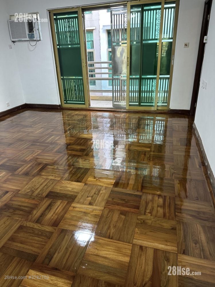 村屋 租盘 3 房 , 1 浴室 653 平方尺