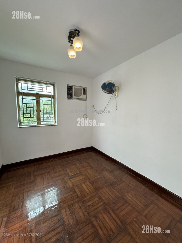 村屋 租盘 3 房 , 1 浴室 653 平方尺