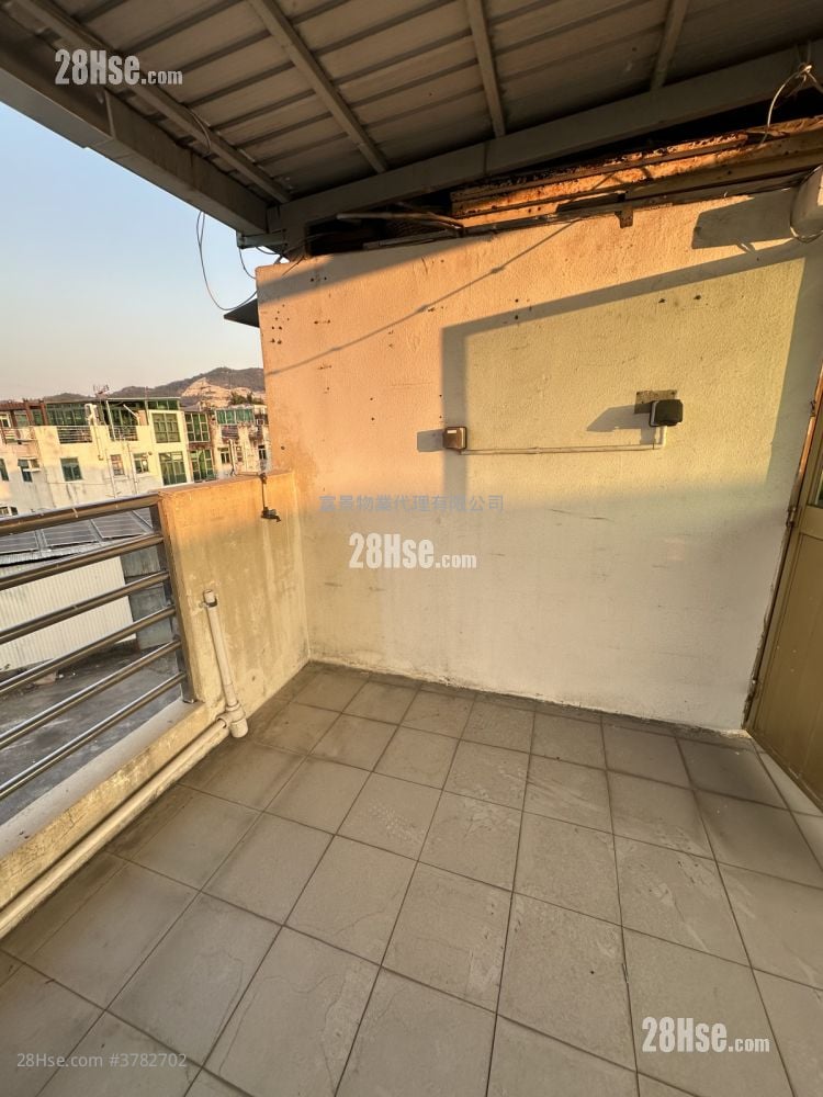 村屋 租盘 3 房 , 1 浴室 653 平方尺