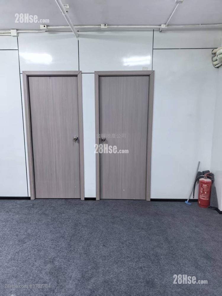 Honland Building Rental 1 Bedroom 420 ft²