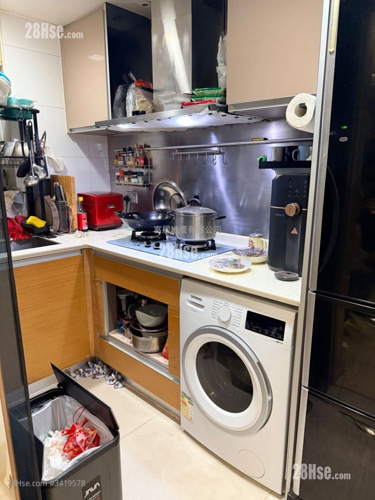 Beacon Lodge Sell 2 Bedrooms , 1 Bathroom 466 ft²