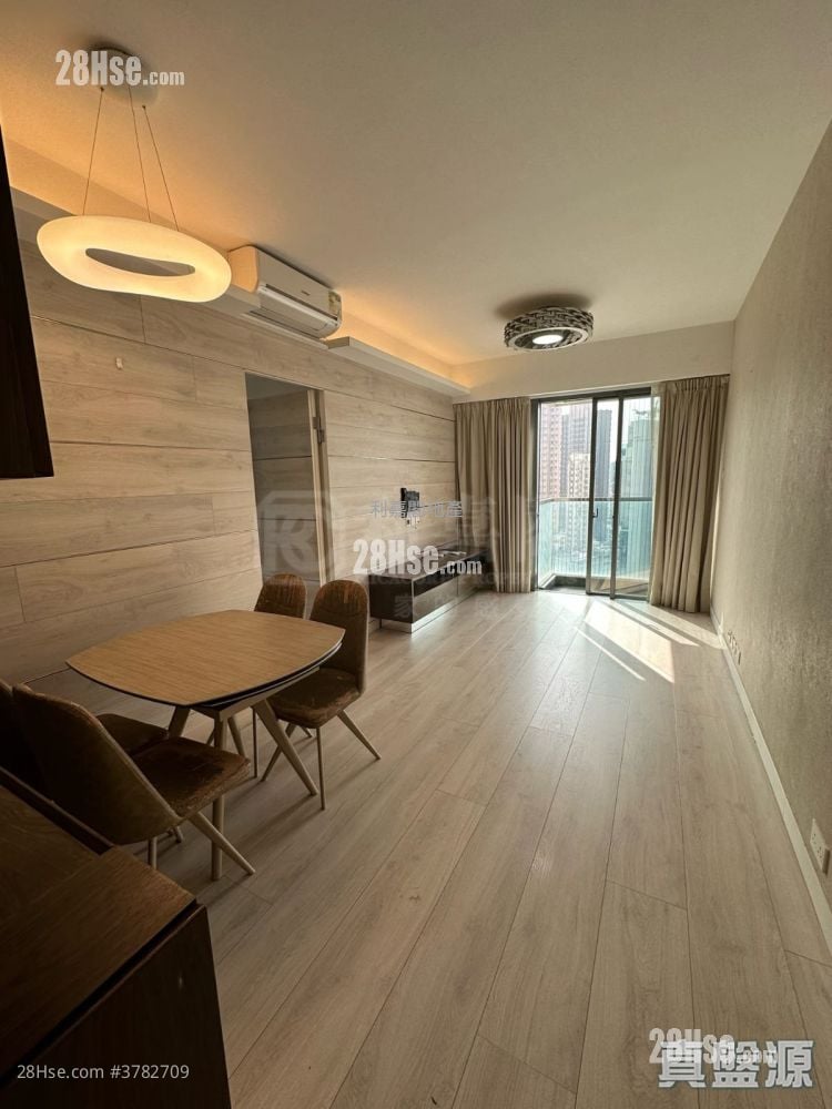 御门前 售盘 3 房 , 2 浴室 639 平方尺