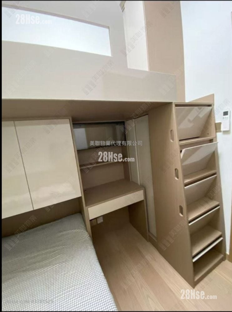 Centra Horizon Sell 2 Bedrooms , 1 Bathroom 585 ft²