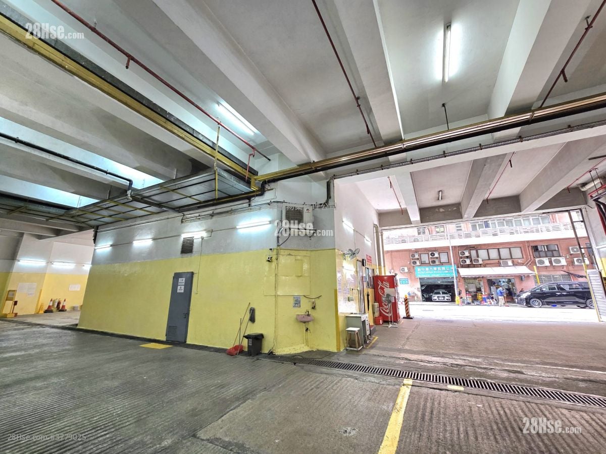 好运工业中心 租盘 2 房 , 1 厕所 1,170 平方尺