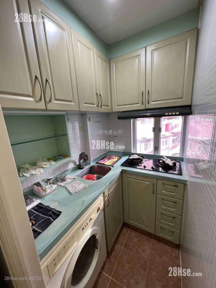 宝丰大楼 租盘 2 房 , 1 浴室 296 平方尺