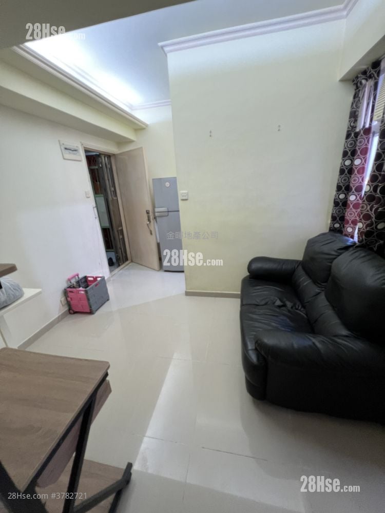 宝丰大楼 租盘 2 房 , 1 浴室 296 平方尺