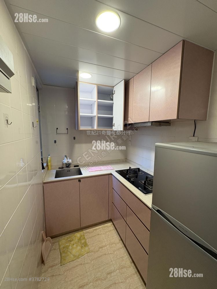 Flora Plaza Rental 2 Bedrooms , 1 Bathroom 370 ft²