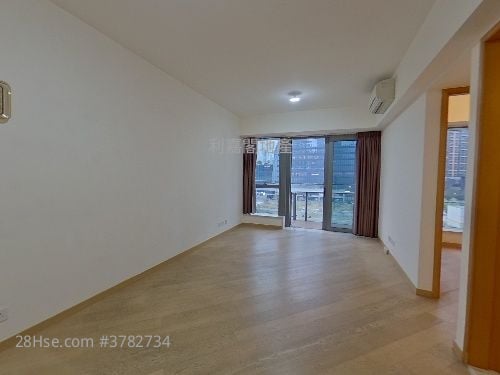 One Kai Tak(Ii) Sell 3 Bedrooms , 2 Bathrooms 799 ft²