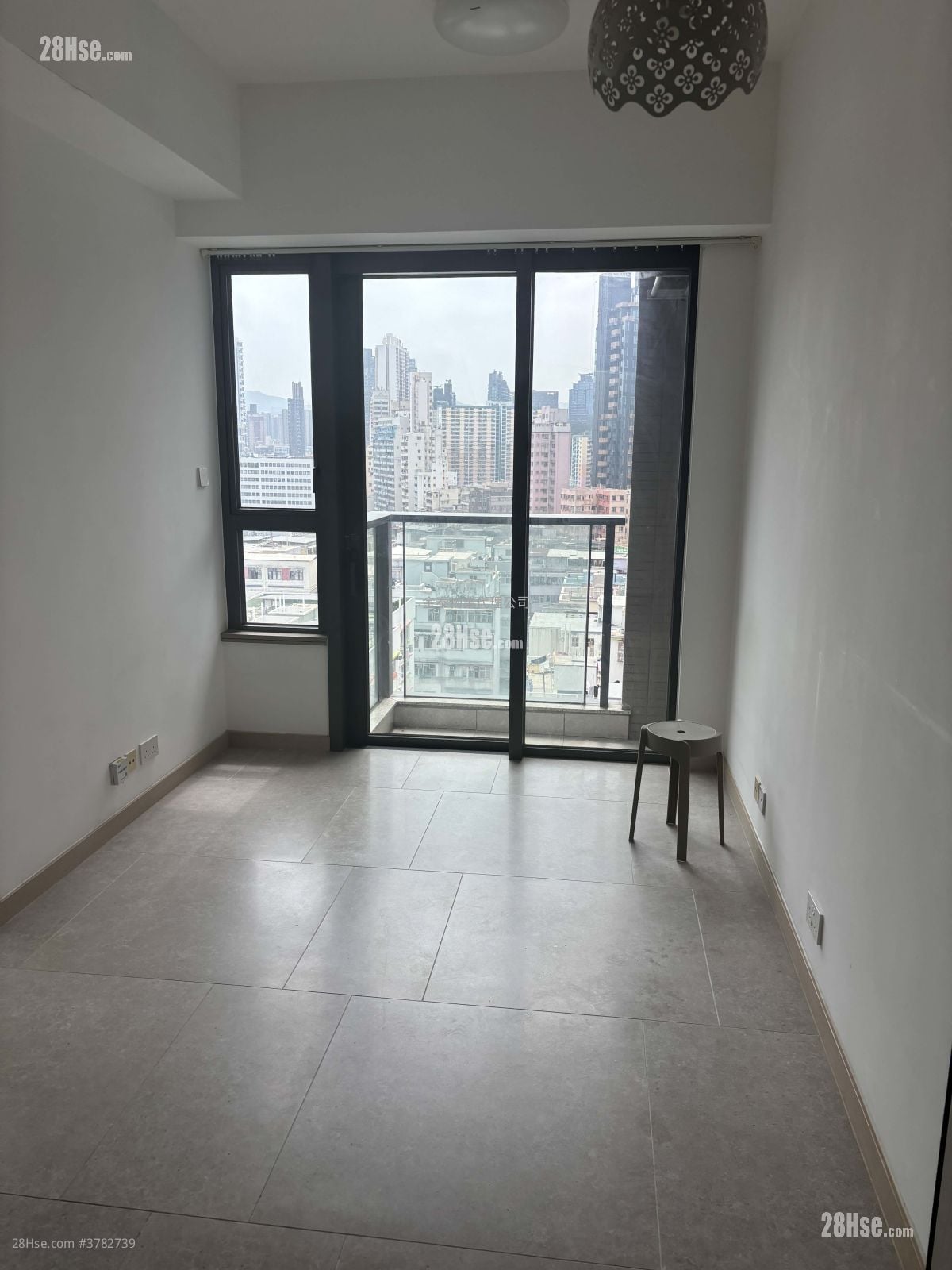 Downtown 38 Rental 1 Bedroom , 1 Bathroom 300 ft²