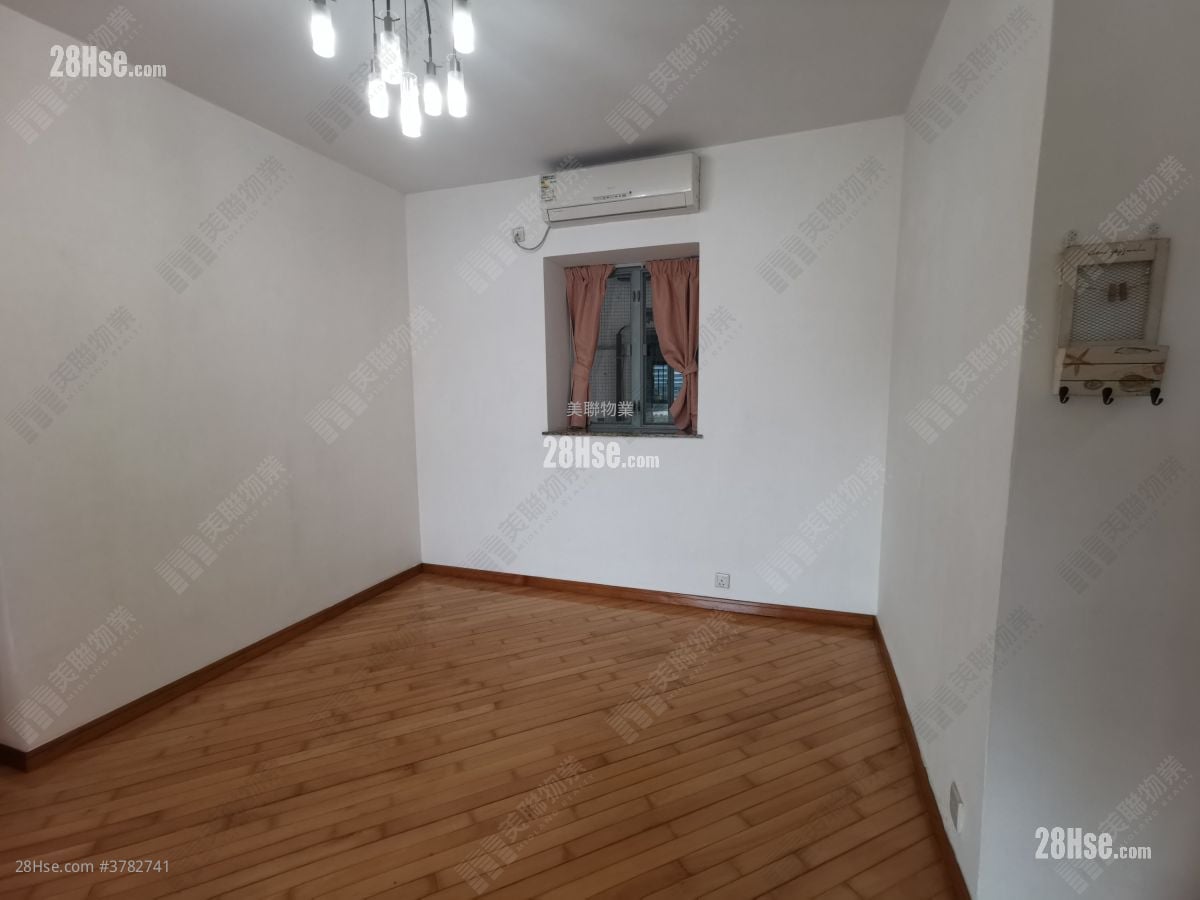 厅: 东堤湾畔 租盘 3 房 , 2 浴室 772 平方尺