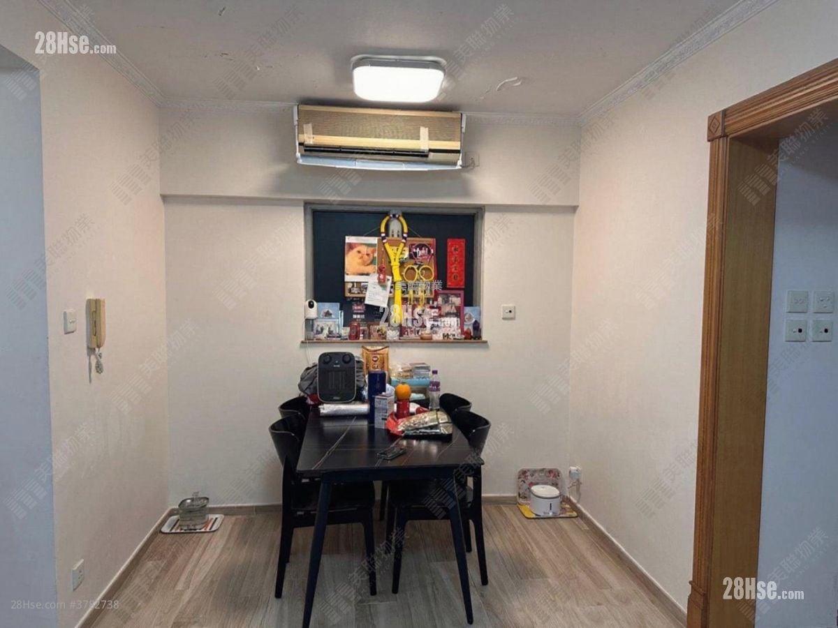 The Parcville Sell 2 Bedrooms , 1 Bathroom 460 ft²