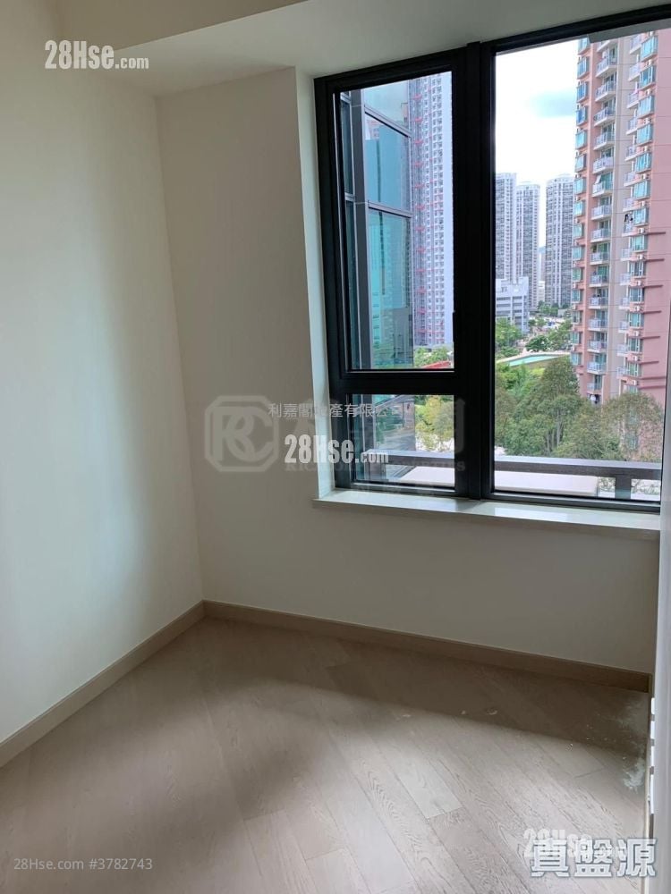 Wetland Seasons Park Sell 1 Bedroom , 1 Bathroom 364 ft²