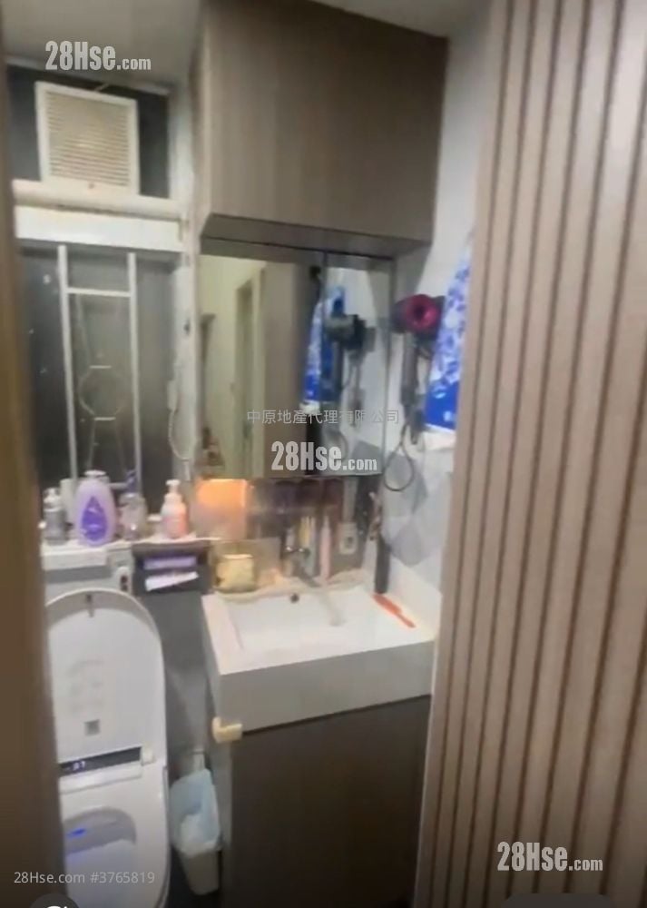 荃锦中心 售盘 2 房 , 1 浴室 354 平方尺