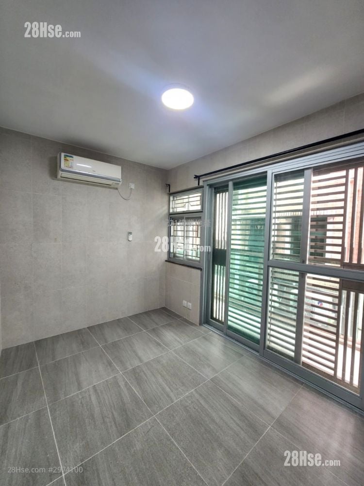 Luen Mei Tsuen Rental 2 Bedrooms , 1 Bathroom