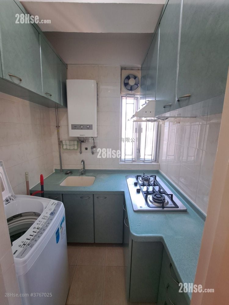Golden Lion Garden Sell 1 Bedroom , 1 Bathroom 270 ft²
